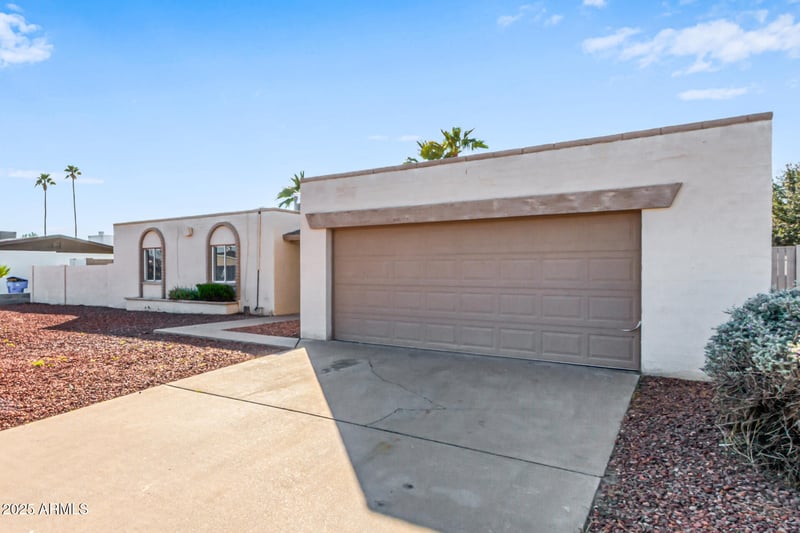 12832 29th St, Phoenix, AZ 85032