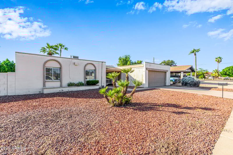 12832 29th St, Phoenix, AZ 85032