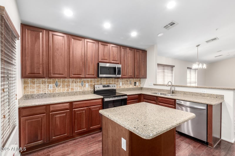 12838 Desert Mirage Dr, Peoria, AZ 85383