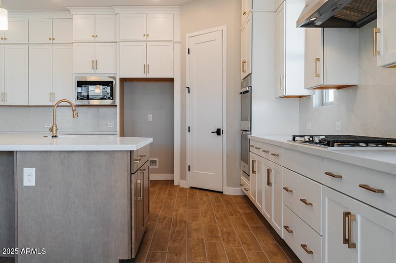 1284 Coconino Way, Gilbert, AZ 85298