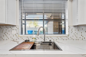 12846 50th Way, Phoenix, AZ 85044