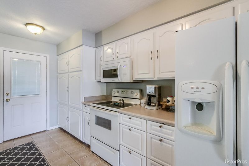 1285 E Alameda Cir, Tempe, AZ 85282