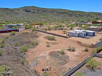 1285 Hohokam Ln #1, New River, AZ 85087