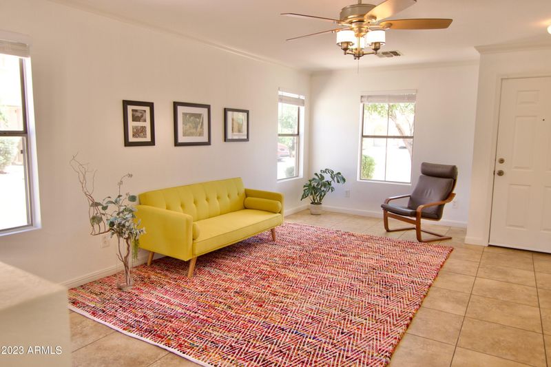 1285 S Bridgegate Dr, Gilbert, AZ 85296