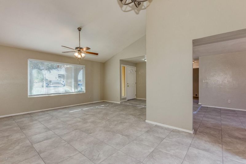12858 N 42nd Dr, Phoenix, AZ 85029