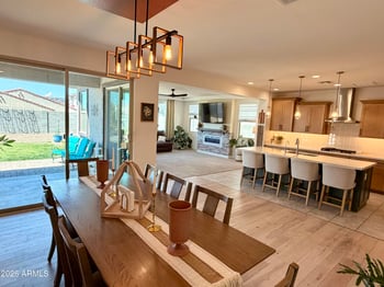 12862 Ocotillo Rd, Glendale, AZ 85307