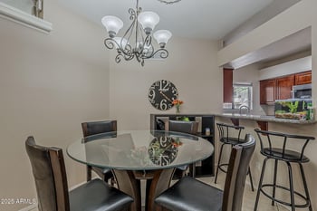 1287 Alma School Rd #121, Chandler, AZ 85224