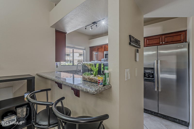 1287 Alma School Rd #121, Chandler, AZ 85224