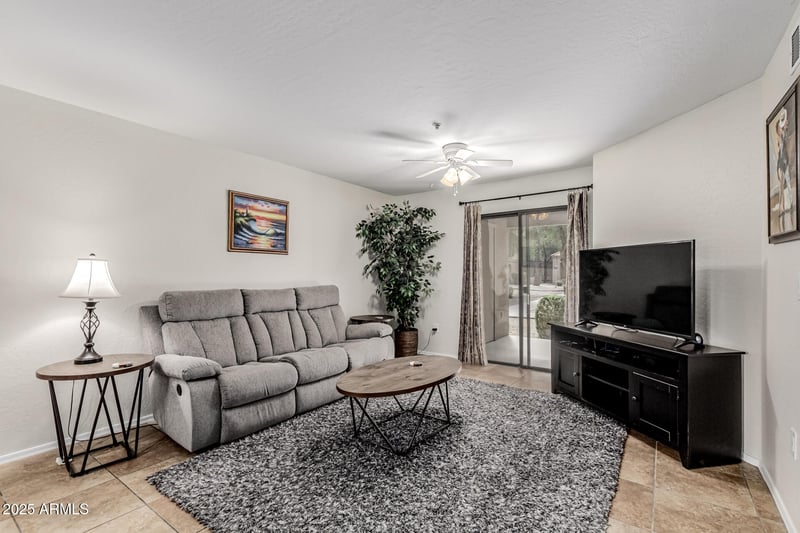 1287 Alma School Rd #156, Chandler, AZ 85224