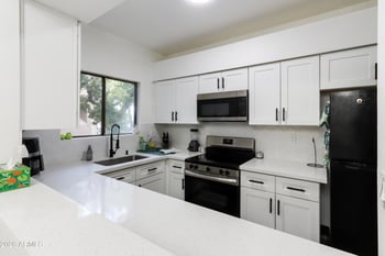 1287 Alma School Rd #206, Chandler, AZ 85224