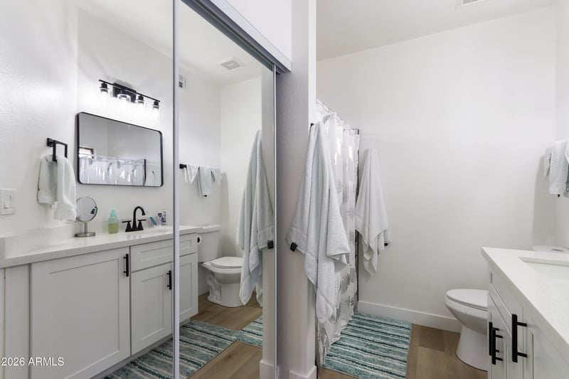 1287 Alma School Rd #206, Chandler, AZ 85224