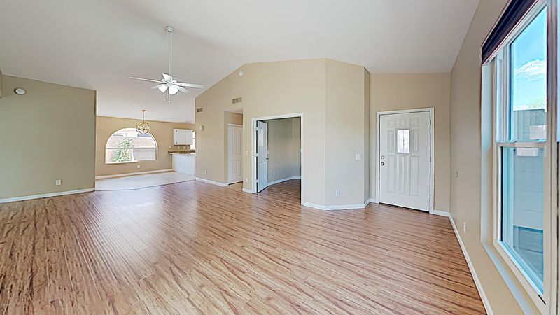 1287 E Century Ave, Gilbert, AZ 85296