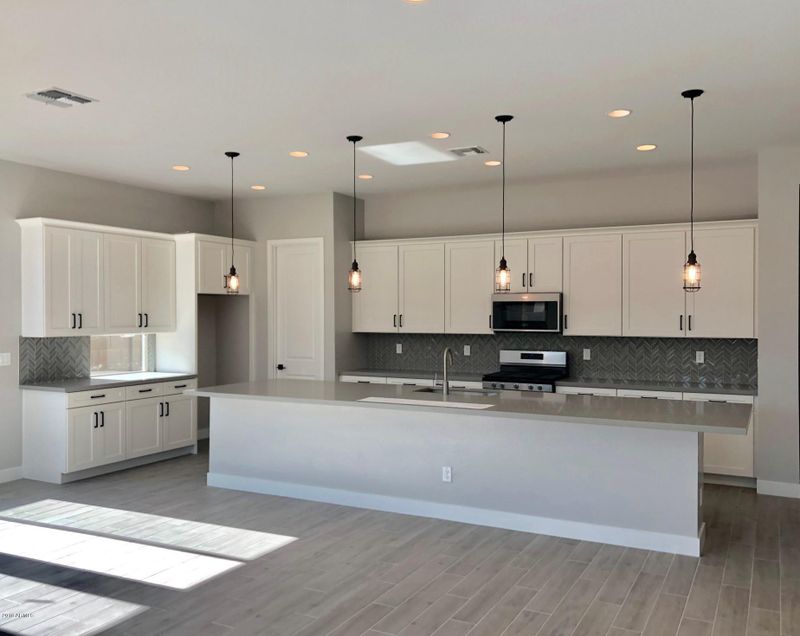 12873 N 143rd Dr, Surprise, AZ 85379