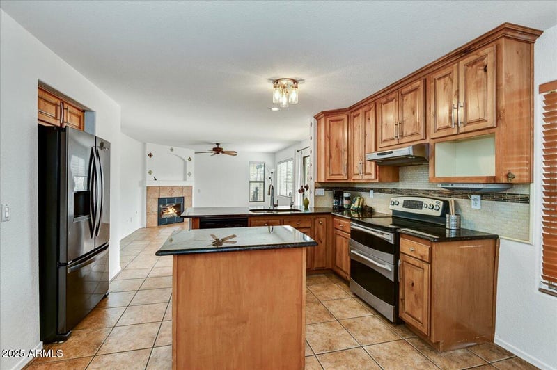 12879 Sheridan St, Avondale, AZ 85392