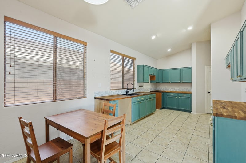 12880 Segovia Dr, Litchfield Park, AZ 85340