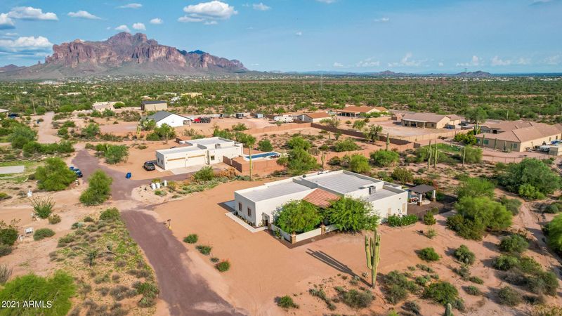 1289 E Whiteley St, Apache Junction, AZ 85119