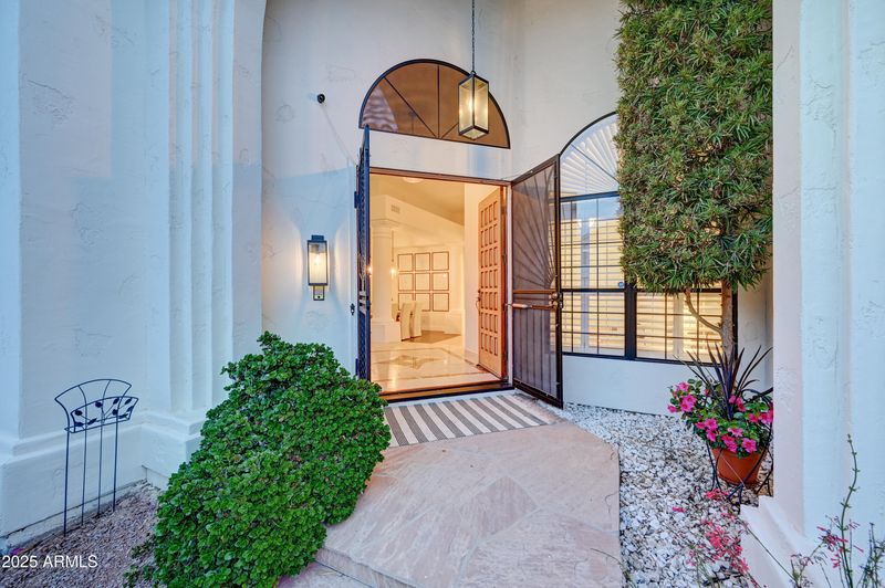 12892 E Sahuaro Dr, Scottsdale, AZ 85259