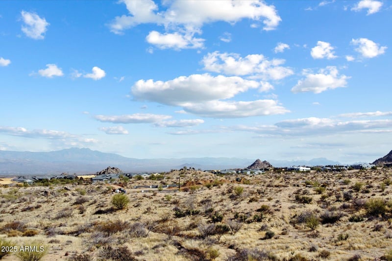 0 128th St #9, Scottsdale, AZ 85255