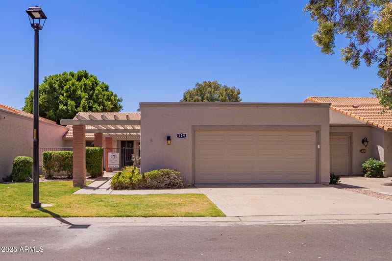 129 Leisure World --, Mesa, AZ 85206