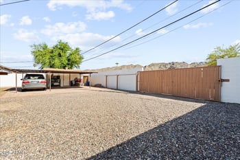129 Monte Way, Phoenix, AZ 85042