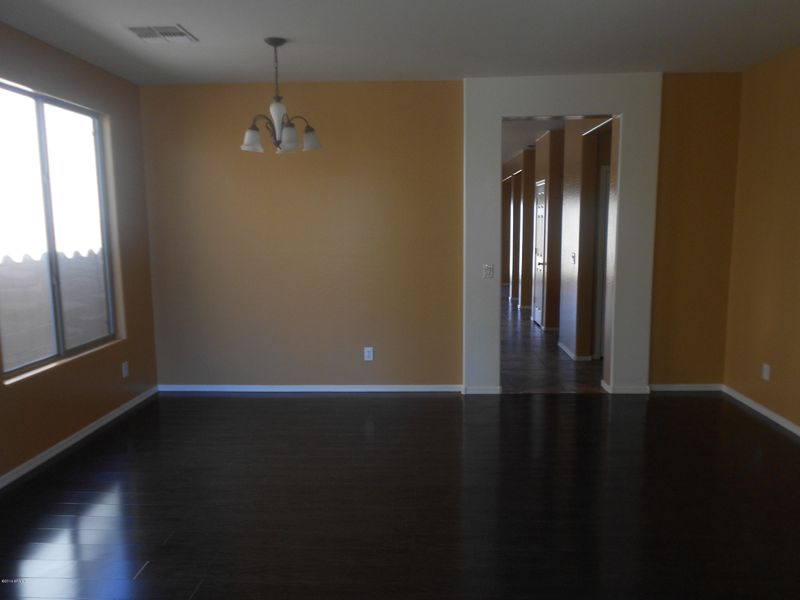 129 N 107th Dr, Avondale, AZ 85323