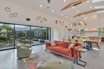 129 Water Tank Rd, Gilbert, AZ 85296