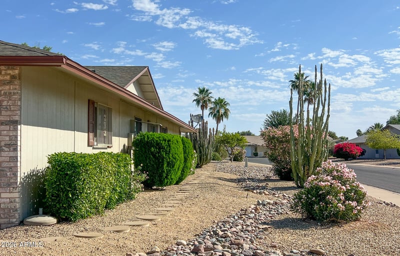 12902 Castle Rock Dr, Sun City West, AZ 85375