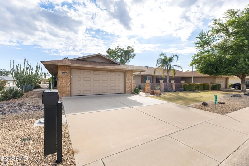 12903 Shadow Hills Dr, Sun City West, AZ 85375