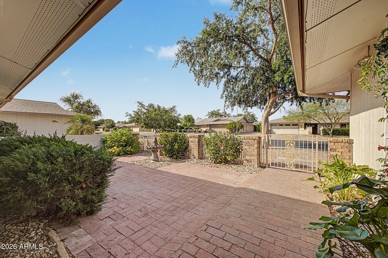 12903 Desert Glen Dr, Sun City West, AZ 85375