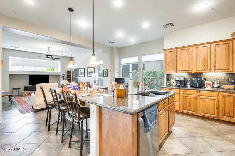 12904 Pinnacle Vista Dr, Peoria, AZ 85383