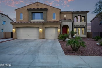 12910 Tuckey Ln, Glendale, AZ 85307