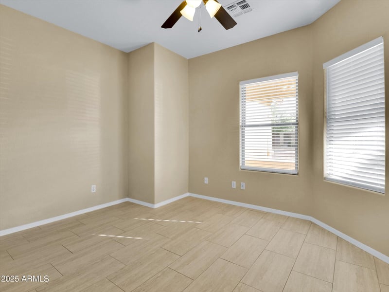 12916 Crittenden Ln, Avondale, AZ 85392