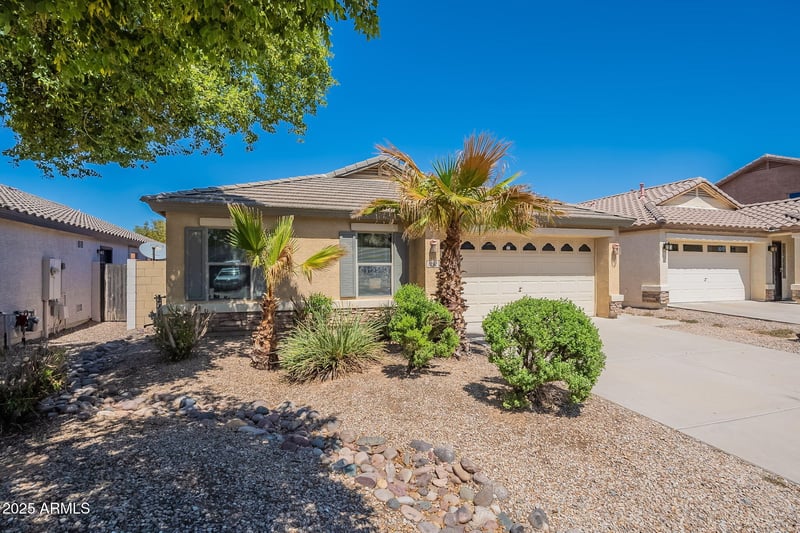 1292 Matthews Dr, San Tan Valley, AZ 85143