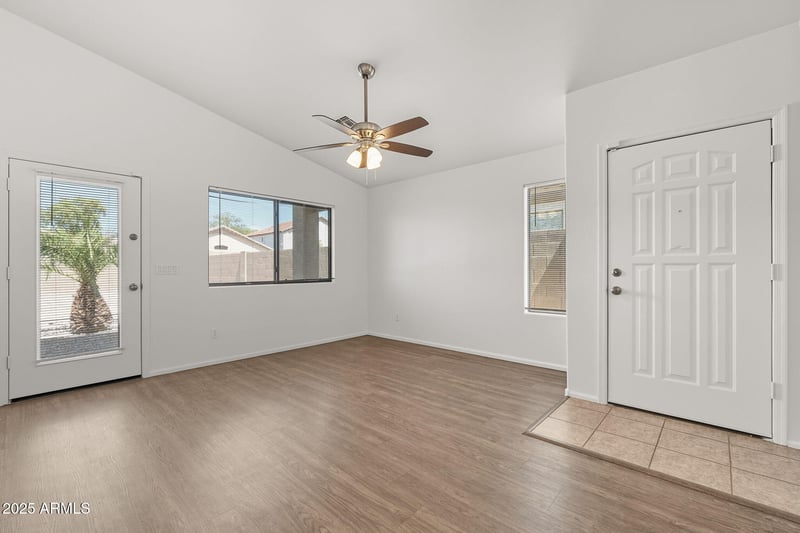 1292 Matthews Dr, San Tan Valley, AZ 85143