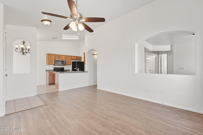 1292 Matthews Dr, San Tan Valley, AZ 85143