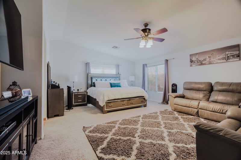 12925 Gelding Dr, El Mirage, AZ 85335