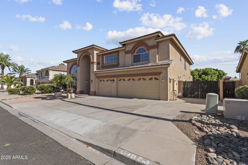 12925 W Llano Dr, Litchfield Park, AZ 85340