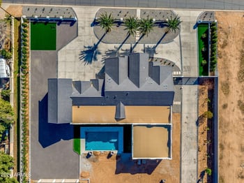 12926 Wolfley Dr, El Mirage, AZ 85335