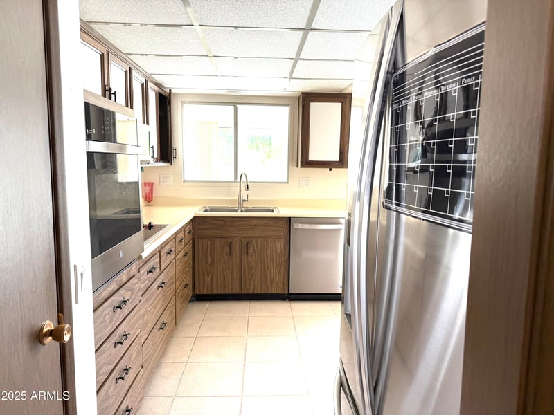 12939 Prospect Dr, Sun City West, AZ 85375