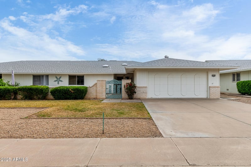 12939 Prospect Dr, Sun City West, AZ 85375