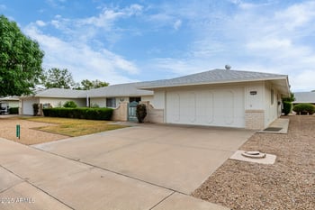 12939 Prospect Dr, Sun City West, AZ 85375