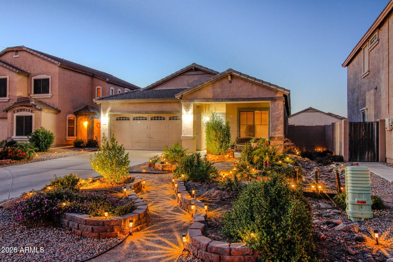 1294 Green Tree Dr, San Tan Valley, AZ 85143