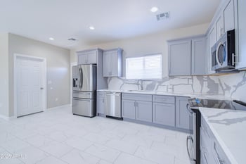 12940 Tara Ln, Surprise, AZ 85374