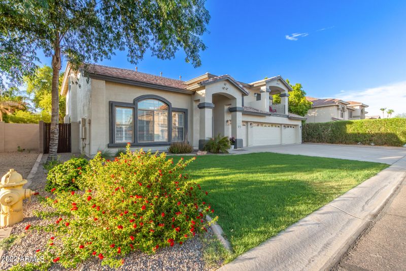 12942 W Apodaca Dr, Litchfield Park, AZ 85340