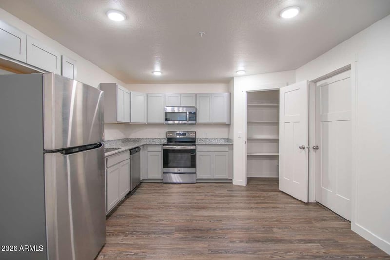 12945 W Greenway Rd #C 106, El Mirage, AZ 85335