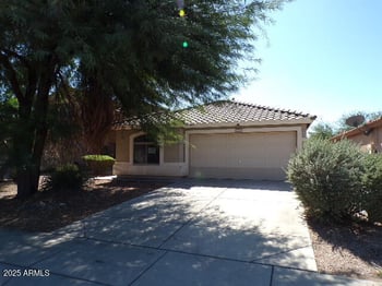 1295 Estelle Ln, San Tan Valley, AZ 85140