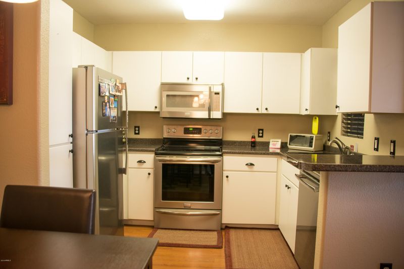 1295 N Ash St #412, Gilbert, AZ 85233