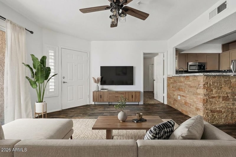 1295 N Ash St #817, Gilbert, AZ 85233