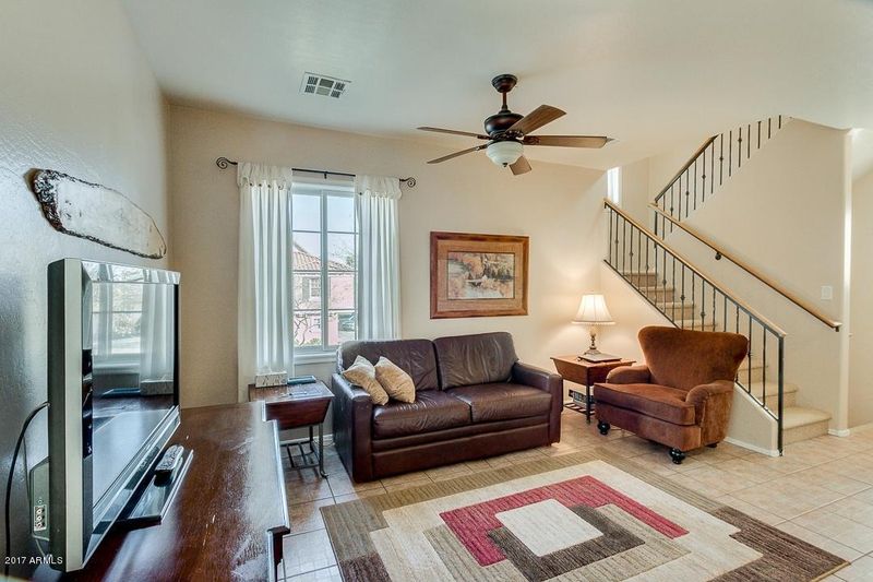 1296 S Owl Dr, Gilbert, AZ 85296