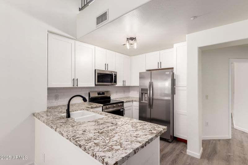 1296 Sabino Dr, Gilbert, AZ 85296
